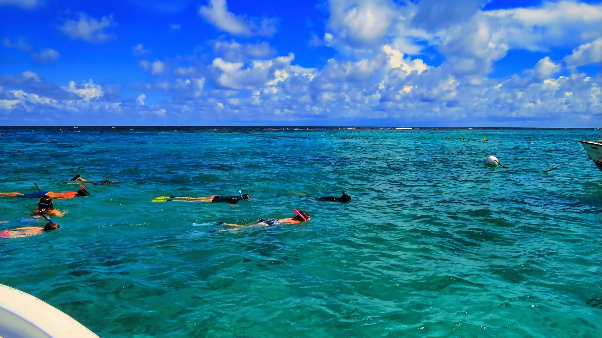 Snorkeling in the mesoamerican reef during our Guatemala and Belize Multigenerational Family Travel: